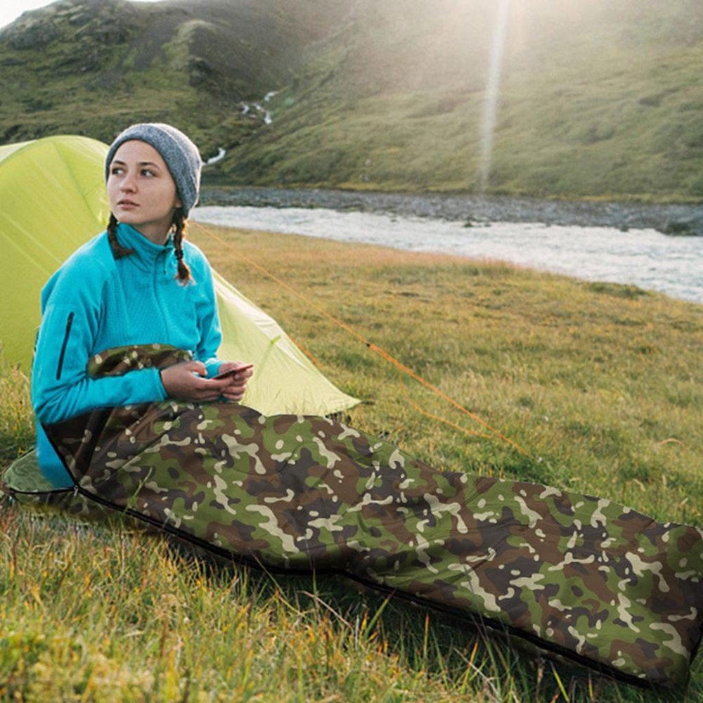 Wide Cold Weather Sleeping Bag with Zip Green Padded Waterproof Comfortable for Hiking Adult Mountaineering Men